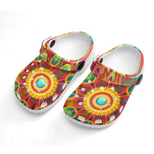 Cargar imagen en el visor de la galería, Zuecos Infantiles Personalizados | Los Zapatos para su Independencia