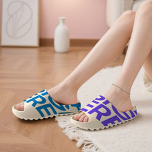 Cargar imagen en el visor de la galería, Pantuflas Yeezy BZ51 para hombre y mujer personalizado con patrón foto texto