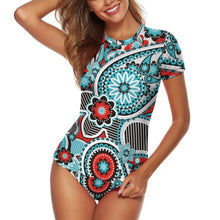 Cargar imagen en el visor de la galería, Bikini Deportivo Manga Corta | Conjunto Baño Surf Personalizado