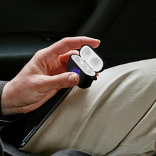 Cargar imagen en el visor de la galería, Funda protectora para auriculares Bluetooth Apple AirPods (3.ª generación) personalizada con foto y nombre