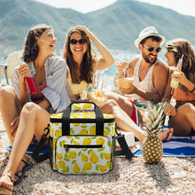Cargar imagen en el visor de la galería, Nevera Portátil Personalizada para Camping | Tu Aventura, Tu Estilo