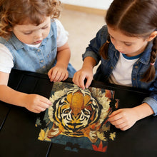 Cargar imagen en el visor de la galería, Rompecabezas de Madera Personalizado | Puzzle Irregular Antiestrés