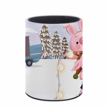 Cargar imagen en el visor de la galería, Portalápices de PU Soporte redondo para bolígrafos compartimentos para lápices y organizador para suministros de escritorio esenciales BG1613009 Personalizado Personalizada con Foto, Texto o Logo