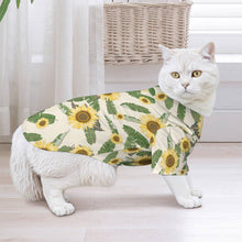 Cargar imagen en el visor de la galería, Camisas de verano para mascotas LM027 Camisa con estampado de perro y gato de estilo hawaiano transpirable fresca personalizado con patrón foto texto (impresión de imagen única)