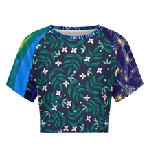 Cargar imagen en el visor de la galería, Camiseta crop top para mujer NT29 personalizado con patrón foto texto (impresión de imágenes múltiples)