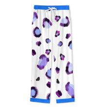 Cargar imagen en el visor de la galería, Conjuntos de pijama clásicos de manga larga para mujer personalizados con patrón de texto de nombre (diseño de varias imágenes)