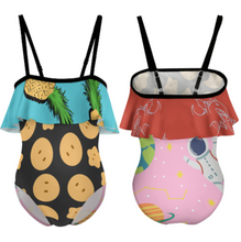 Cargar imagen en el visor de la galería, Traje de baño con volantes y hombros descubiertos para niña NT045 personalizado con patrón foto texto (impresión de imágenes múltiples)