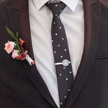 Cargar imagen en el visor de la galería, Pinzas para corbata paquete de un par impresas con el mismo patrón personalizado con patrón foto texto