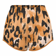 Cargar imagen en el visor de la galería, Shorts Deportivos para Mujer LM436 personalizado con patrón foto texto