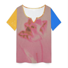 Cargar imagen en el visor de la galería, Camiseta de mujer con cuello en V y manga corta VDT tallas S a 5XL personalizado con patrón foto texto (impresión de imágenes múltiples)