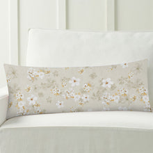 Cargar imagen en el visor de la galería, Funda de almohada de poliéster con una sola tira larga y estampado personalizado con patrón foto texto