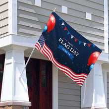 Cargar imagen en el visor de la galería, Bandera con un agujero en cada esquina personalizado con patrón foto texto