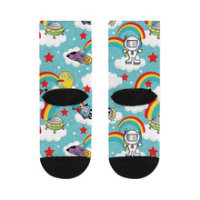 Cargar imagen en el visor de la galería, Calcetines Personalizados con Foto/Diseño | Regalo Único y Divertido