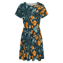 Cargar imagen en el visor de la galería, Vestido Corto Personalizado con Manga Corta | Cuello Redondo & Tu Diseño