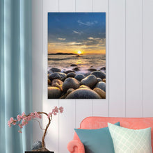 Cargar imagen en el visor de la galería, Póster Adhesivo Vertical | Transforma Puertas y Paredes al Instante