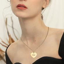 Cargar imagen en el visor de la galería, Collar de Corazón de Acero Titanio Chapado en Oro / Oro Rosa para Mujer Hombre SS1401094 Grabado Personalizado con Textos Nombres Letras