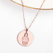 Cargar imagen en el visor de la galería, Collar Redondo Conmemorativo de Foto de Acero Titanio para Mujer Hombre Parejas SS1401109 Grabado Personalizado con Imagen Foto