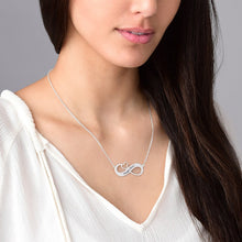 Cargar imagen en el visor de la galería, Collar con Símbolo de Infinito y Corazón de Plata / Cobre para Mujer X0077 Grabado Personalizado con Texto Nombre