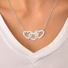 Cargar imagen en el visor de la galería, Collar de Tres Corazones Entrelazados con Piedras de Nacimiento de Plata 925 / Cobre para Familia Mujer Hombre X0063 Grabado Personalizado con Texto Nombre
