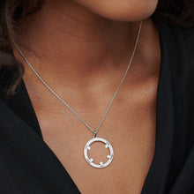Cargar imagen en el visor de la galería, Collar con Piedras de Nacimiento para Familia de Plata 925 / Cobre para Mujer X0081 Grabado Personalizado con Texto Nombre