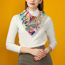 Cargar imagen en el visor de la galería, Bufanda Cuadrada de Satén / Pañuelo de Seda para Mujer FZ0801000 Personalizada con Impresión con Foto Logo Patrón Texto