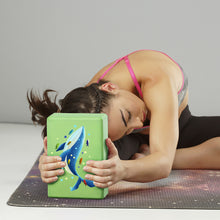Cargar imagen en el visor de la galería, Ladrillo de Yoga con Diseño Personalizado con Tu Patrones o Textos Online