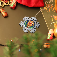 Cargar imagen en el visor de la galería, Decoraciones Navideñas de Copos de Nieve Colgantes con Diseño Personalizado de Tus Patrones o Nombres Online