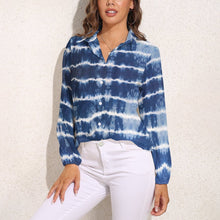 Cargar imagen en el visor de la galería, Camisa / Blusa vintage casual manga larga cuello en V con botones para mujer HS Personalizada con Impresión Completa de múltiples imágenes con Foto Logo Patrón Texto