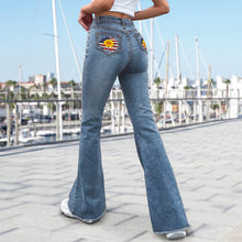 Cargar imagen en el visor de la galería, Pantalones vaqueros/ Jeans acampanados elásticos MC603 personalizados con foto, texto o logo (múltiples imágenes opcionales)