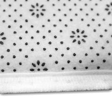 Cargar imagen en el visor de la galería, Alfombra Terciopelo Coral Personalizada con Foto Texto o Logo