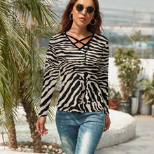 Cargar imagen en el visor de la galería, Camiseta Sexy Holgada Manga larga Cuello en V para Mujer NZ118 Personalizada con Impresión Completa de múltiples imágenes con Foto Logo Patrón Texto