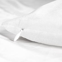 Cargar imagen en el visor de la galería, Funda de Almohada de Felpa con Impresión a Doble Cara de Diseño Personalizado con Tus Textos o Imágenes Online