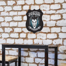 Cargar imagen en el visor de la galería, Pintura Colgante de Hierro (Forma de Escudo) con Impresión UV de Diseño Personalizado con Tus Fotos o Textos Online