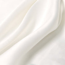 Cargar imagen en el visor de la galería, Pañuelo de Seda para el Cuello con Diseño Personalizado de Tus Textos o Fotos