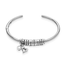 Cargar imagen en el visor de la galería, Brazalete abierto de plata pura 925 con colgante corazon Chapado en oro rosa 18 quilates para mujer S0005 Personalizada Grabada con Texto Nombre