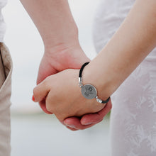 Cargar imagen en el visor de la galería, Pulsera con Colgante Redondo Grabado con Fotos Patrones SS1407052 Personalizada con Texto Nombre Letra Imagen Foto