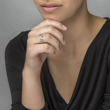 Cargar imagen en el visor de la galería, Anillo Infinito de Circonitas Cúbicas de Plata 925 Chapada en Oro / Oro Rosa J0023 Grabado Personalizado con Texto Nombre Letras