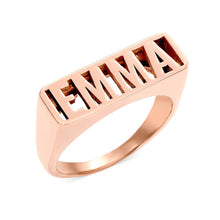 Cargar imagen en el visor de la galería, Anillo ahuecado J0007 Personalizado para mujer hombre de cobre grabado con txeto nombre