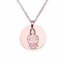 Cargar imagen en el visor de la galería, Collar Redondo Conmemorativo de Foto de Acero Titanio para Mujer Hombre Parejas SS1401109 Grabado Personalizado con Imagen Foto