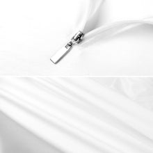 Cargar imagen en el visor de la galería, Top Deportivo con Cierre Manga Larga para Yoga Deporte Correr para Mujer SDS007 Personalizado con Impresión Completa de Múltiples Imágenes con Foto Logo Patrón Texto