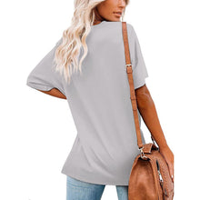 Cargar imagen en el visor de la galería, Camiseta Holgada Personalizada con Cuello en V para Mujer
