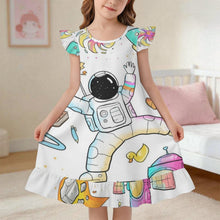 Cargar imagen en el visor de la galería, Floral Edge Nightgown Astronauts, Spaceflights, Spaceships, Children's Fun
