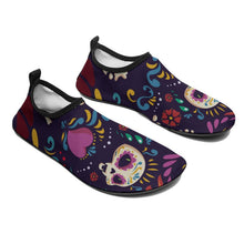 Cargar imagen en el visor de la galería, Zapatillas de Agua Unisex Personalizables | Escarpines Ligeros Transpirables
