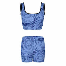 Cargar imagen en el visor de la galería, Conjunto de chándal de yoga para mujer de 2 piezas con crop top y shorts YJ052 personalizado con patrón foto texto (impresión de imagen única)
