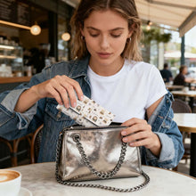 Cargar imagen en el visor de la galería, Estuche de piel para gafas JJ0531103 personalizado con patrón foto texto
