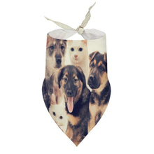 Cargar imagen en el visor de la galería, Bandana Triangular Personalizada para Mascotas
