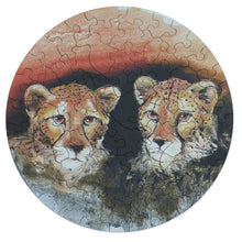 Cargar imagen en el visor de la galería, Puzzle de Madera Irregular con Formas de Animales | Tu Foto Única
