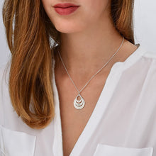 Cargar imagen en el visor de la galería, Collar Grabado en Forma de Gota para Familia Mujer Hombre X0062 Personalizado con Texto Nombre de Plata de Ley 925 / Cobre
