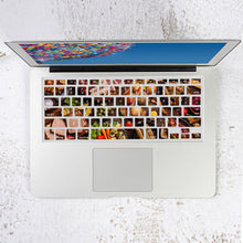 Cargar imagen en el visor de la galería, Conjunto de Membrana Protectora de Teclado de Portátil Apple con Diseño Personalizado de Tus Textos y Fotos Online
