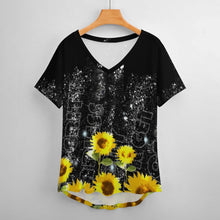 Cargar imagen en el visor de la galería, Camiseta de manga corta con cuello en V talla grande de moda para mujer NZ109 Personalizada con Impresión Completa de múltiples imágenes con Foto Logo Patrón Texto
